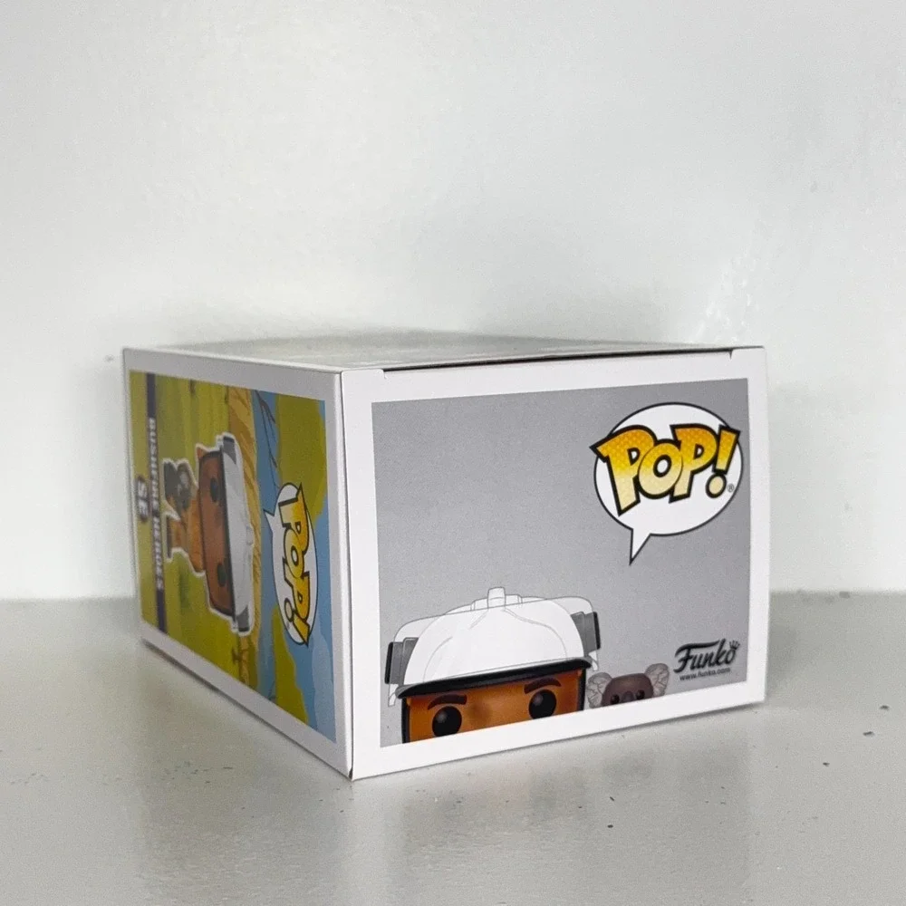 Funko Pop Bushfire Heroes SE Popcultcha Exclusive Firefighter w Koala